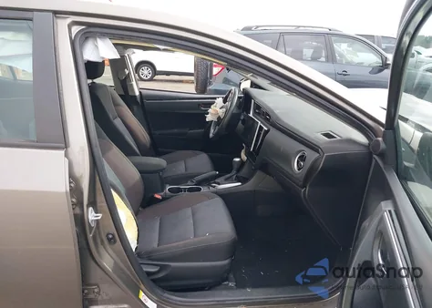 2017 Toyota Corolla Le z USA, uszkodzony, nr VIN 2T1BURHE1HC770632